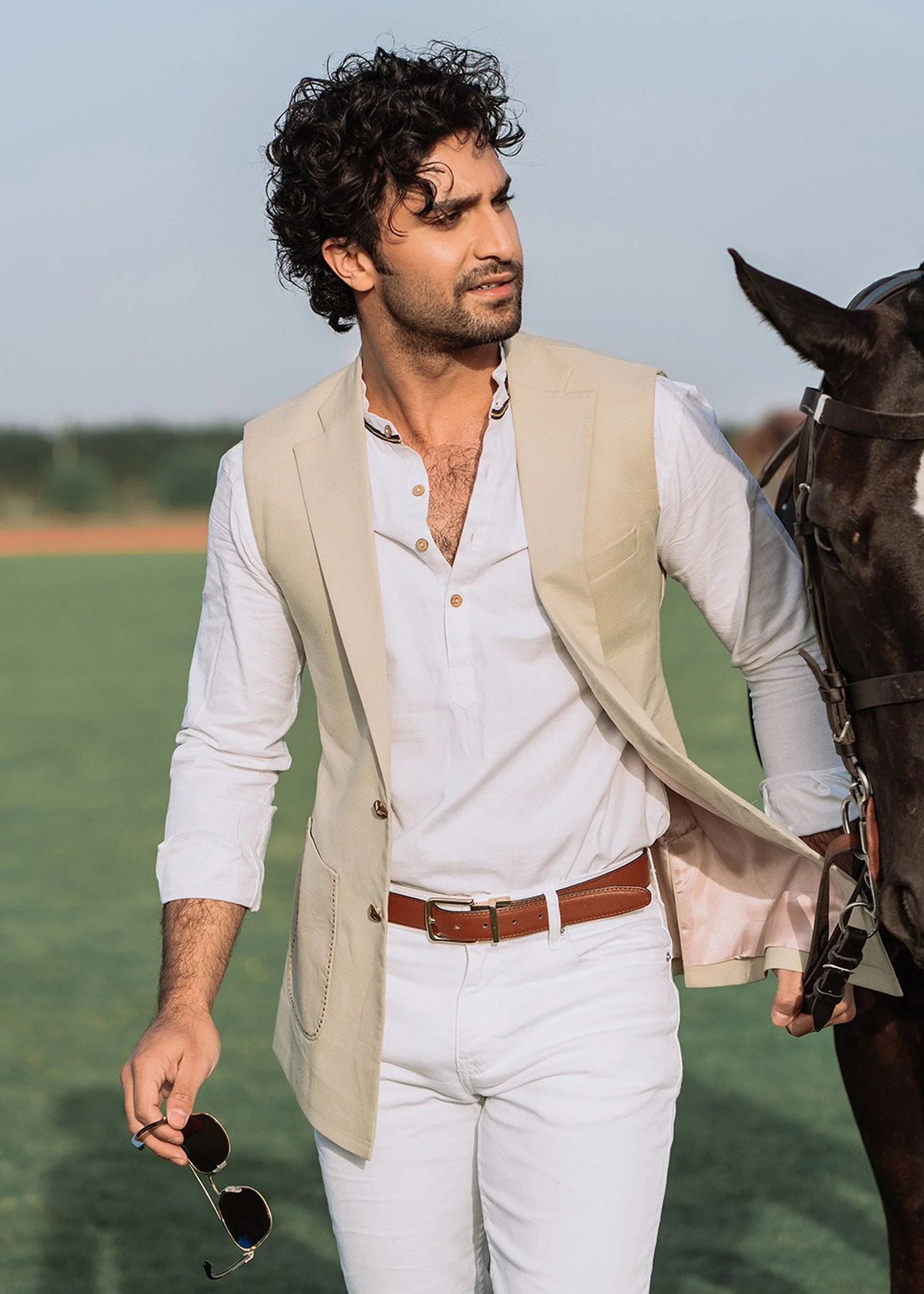 Alabaster Equestrian - Image 3