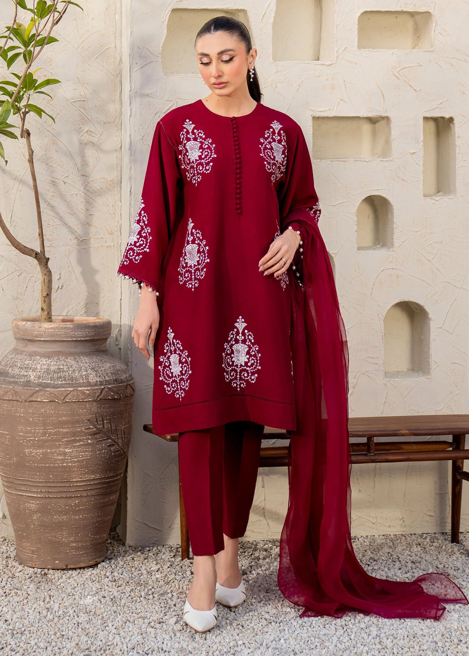 Burgundy Bliss - Image 5