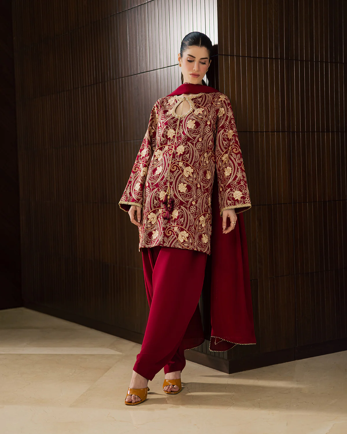 Claret - Image 11