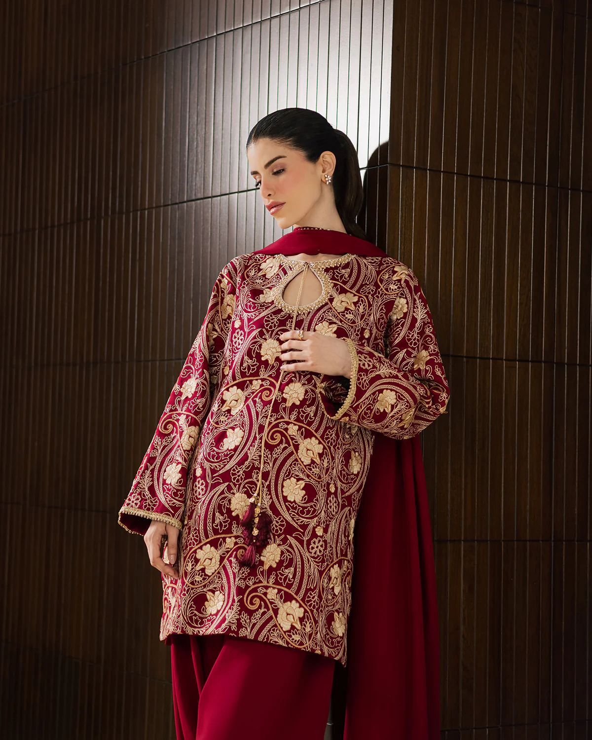Claret - Image 13