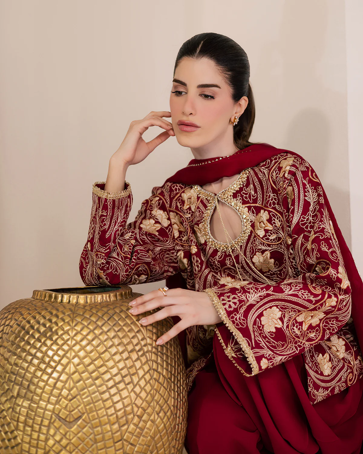 Claret - Image 9