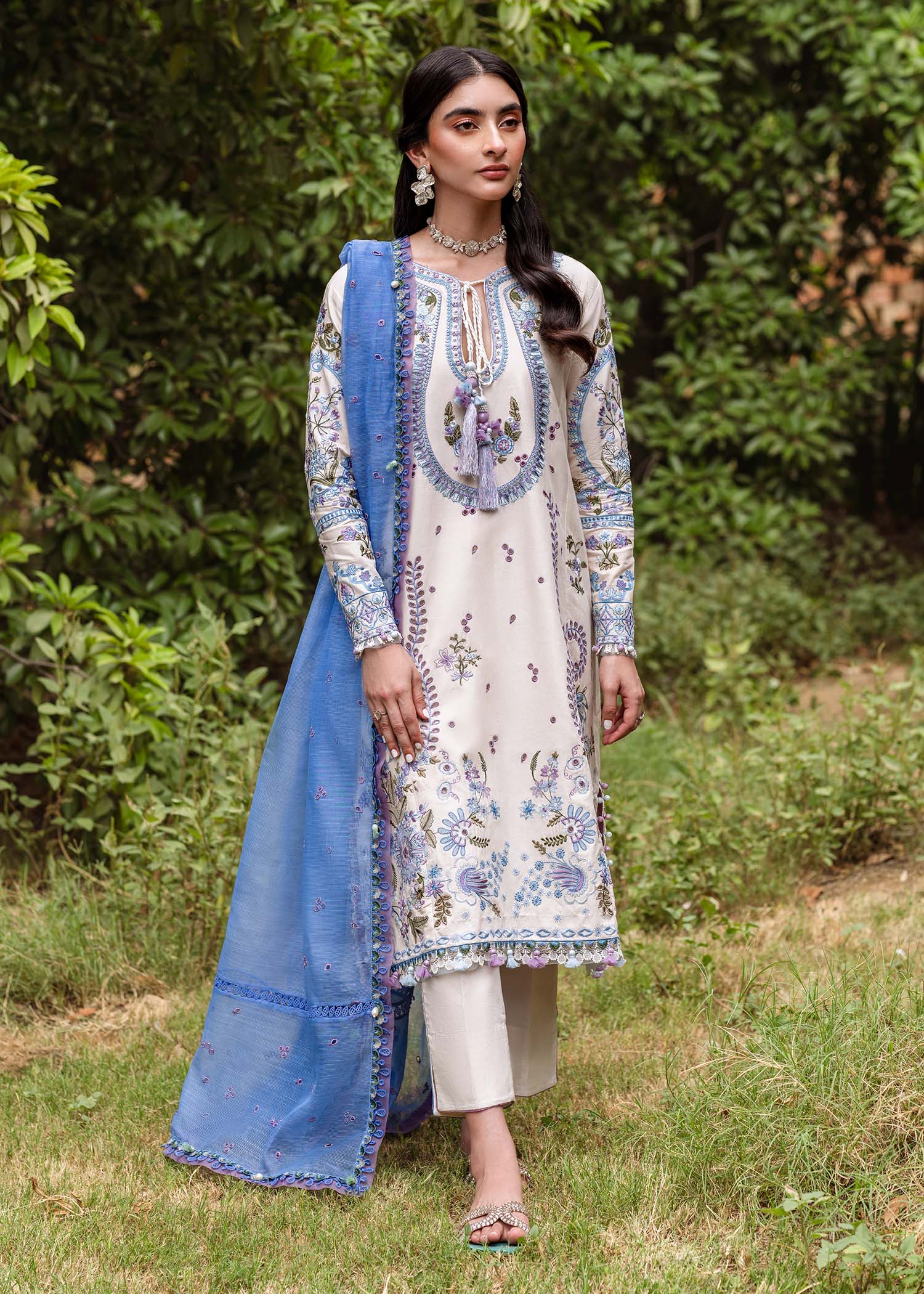 Dalia (B) - Image 6