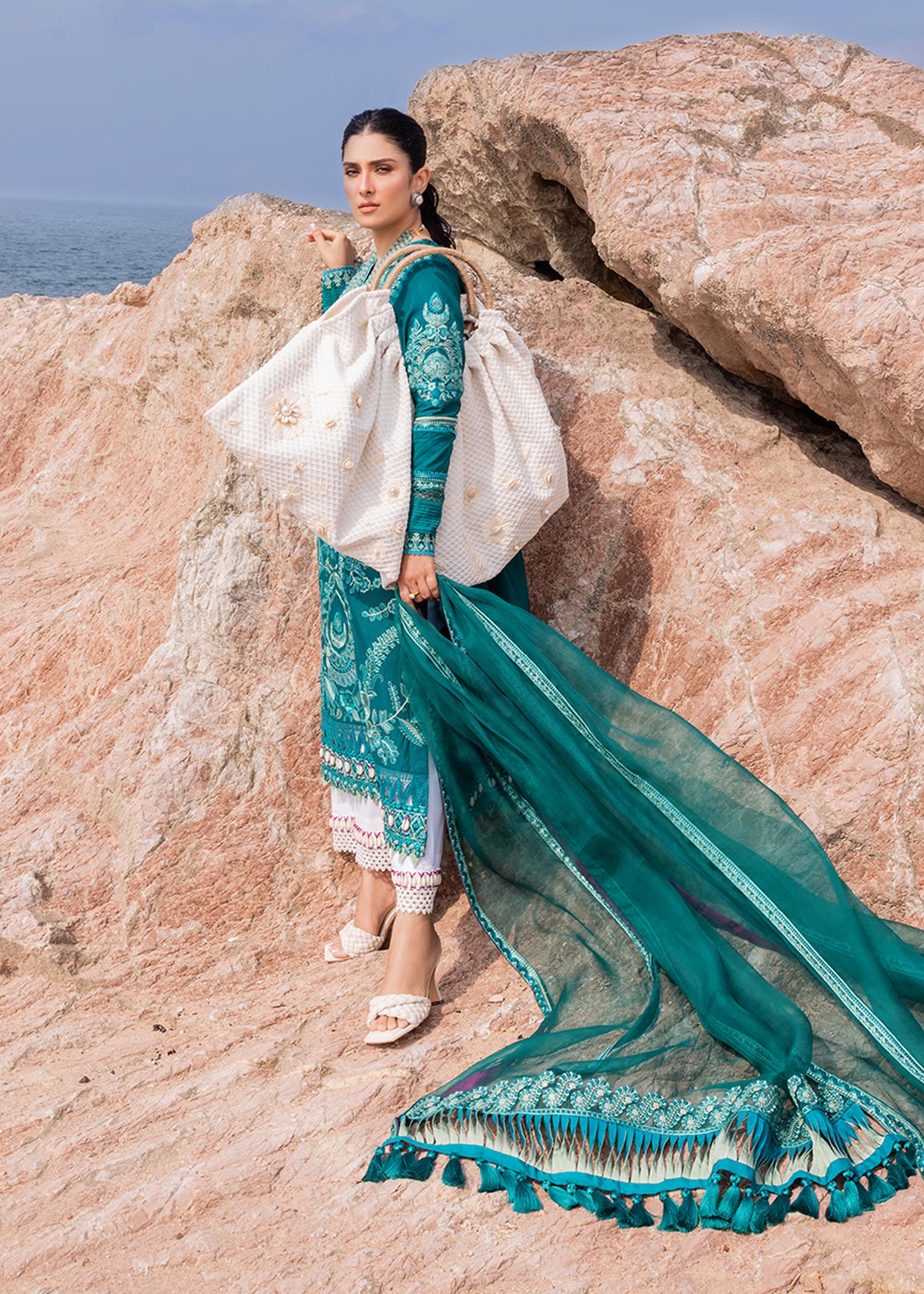 Elaheh (A) - Image 7