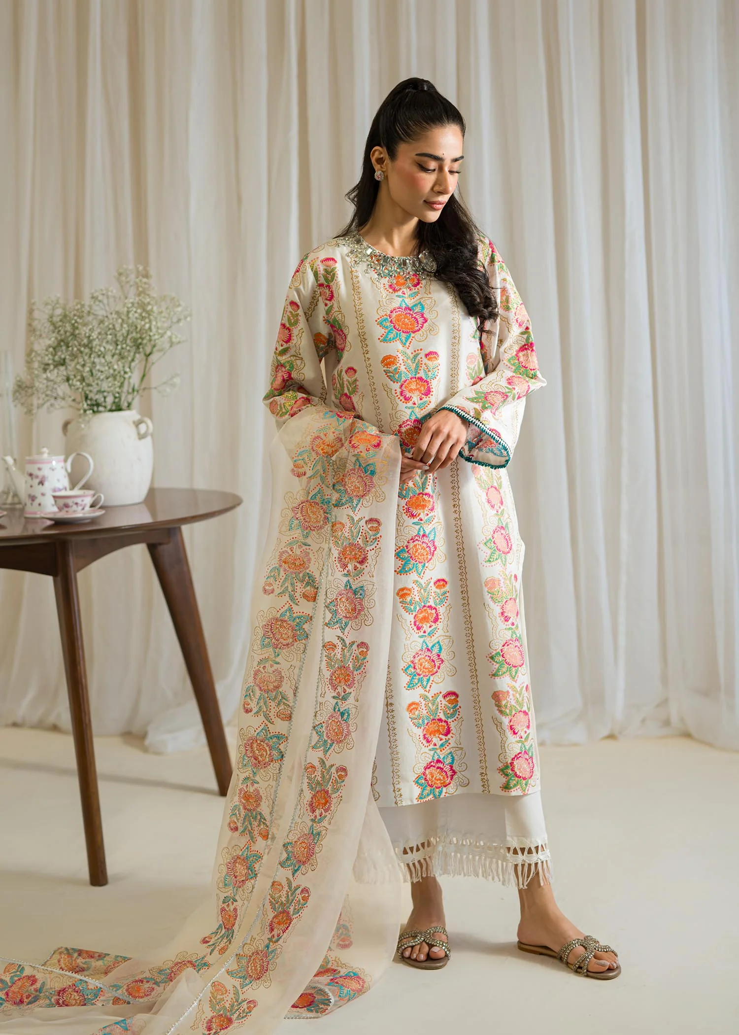 Emel - Image 4