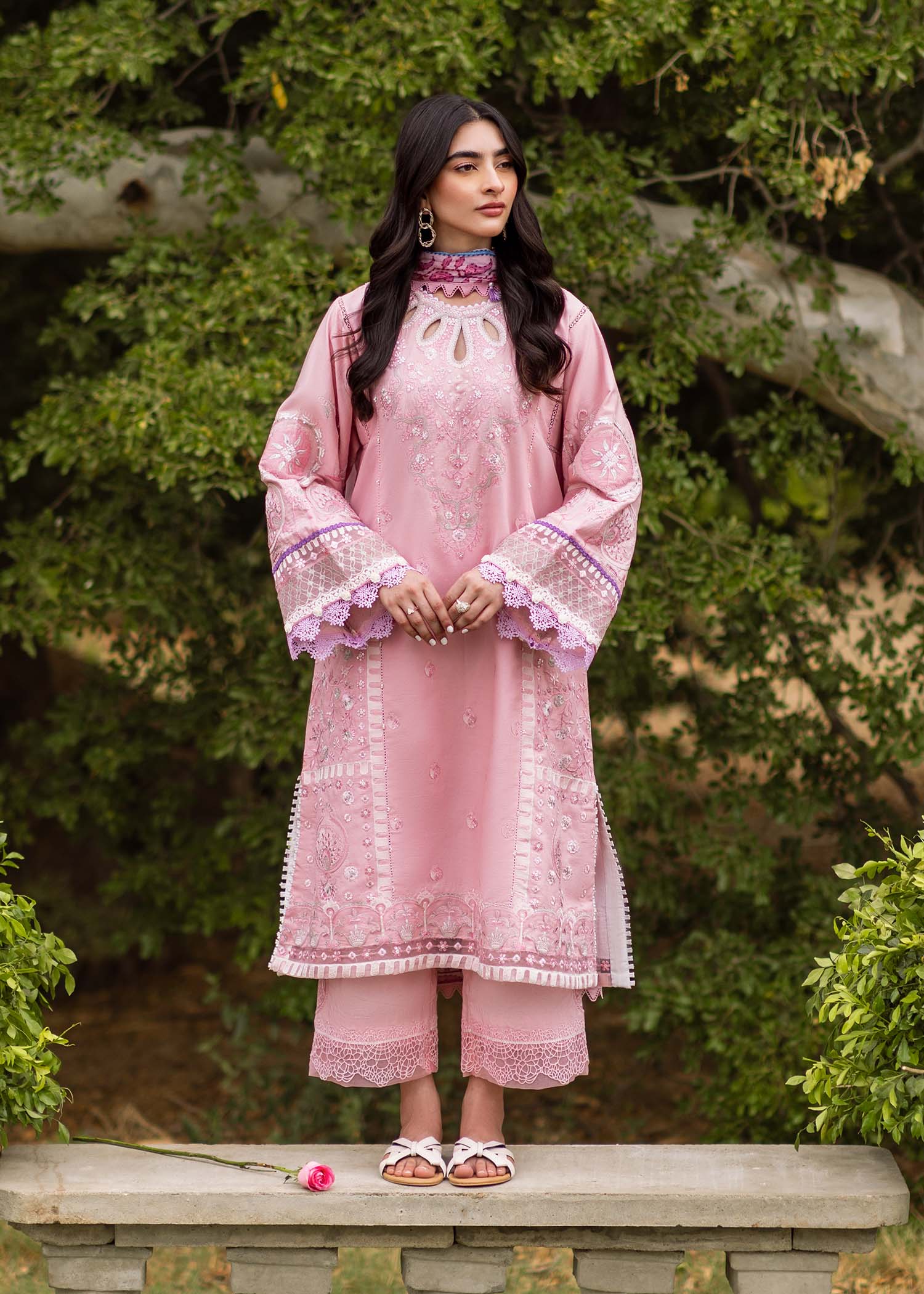 Gina (A) - Image 7