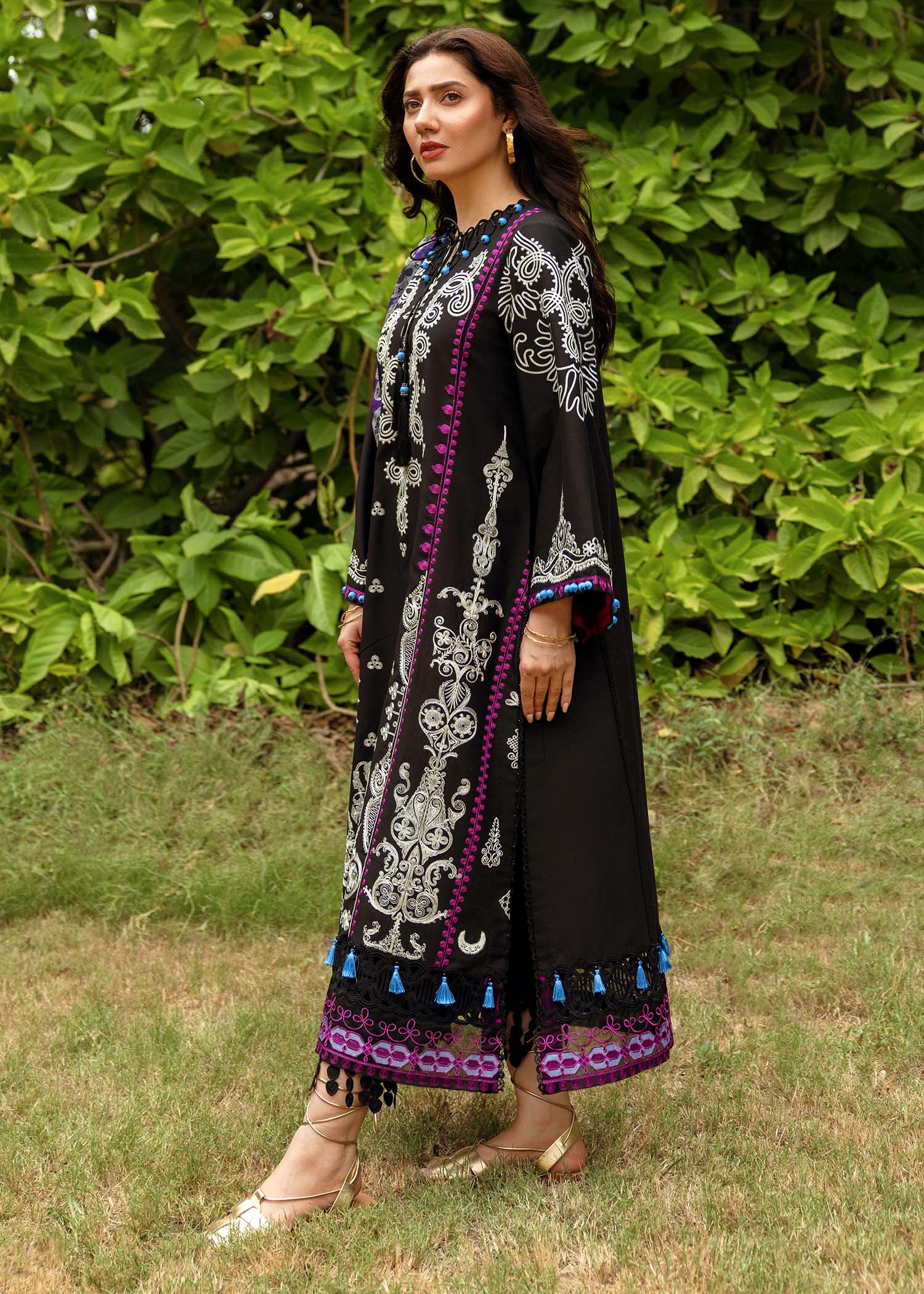 Helen (A) - Image 4