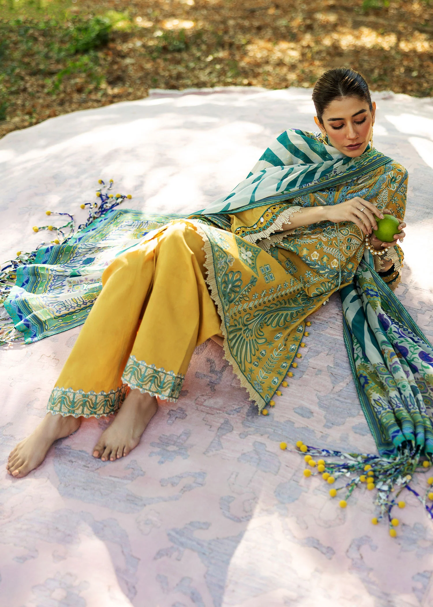 LIANA - Image 7