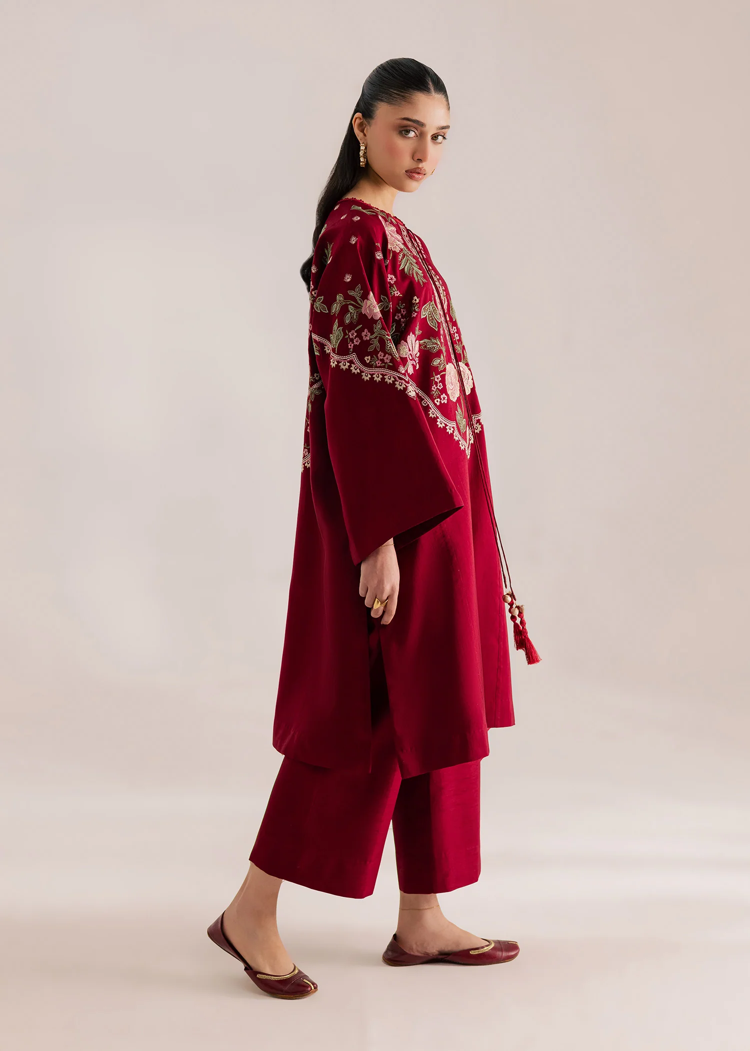 Meera - Image 3