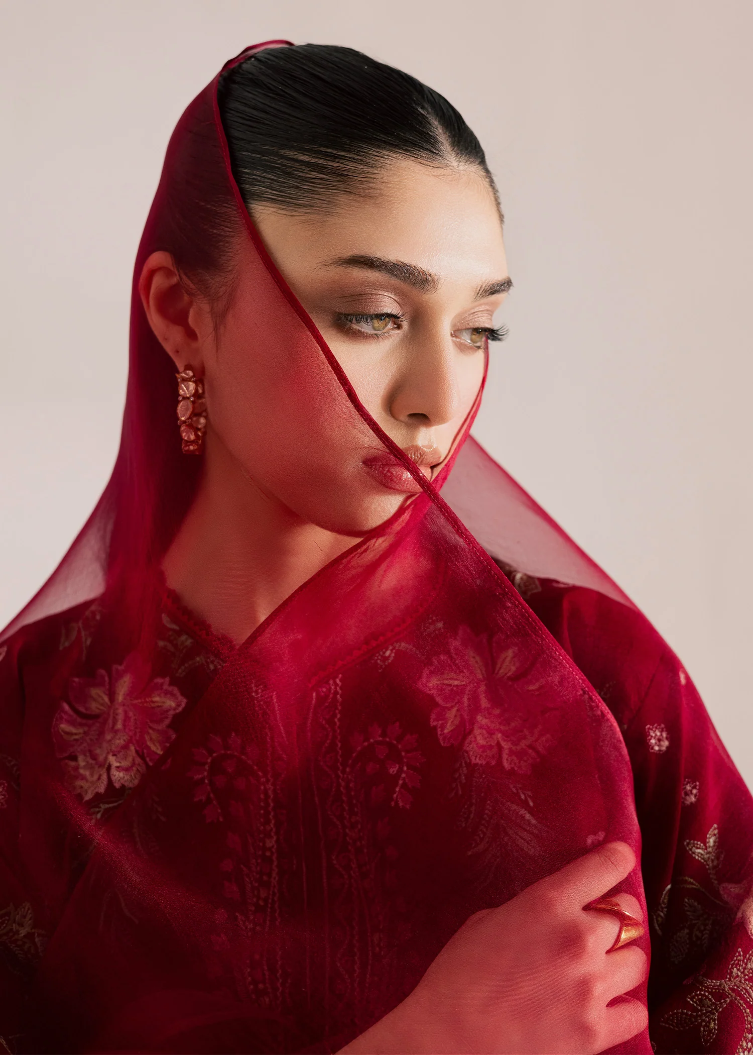 Meera - Image 8