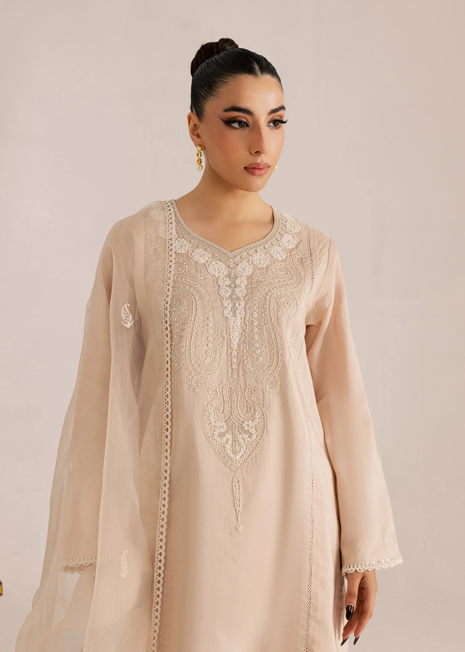 Neesha - Image 2