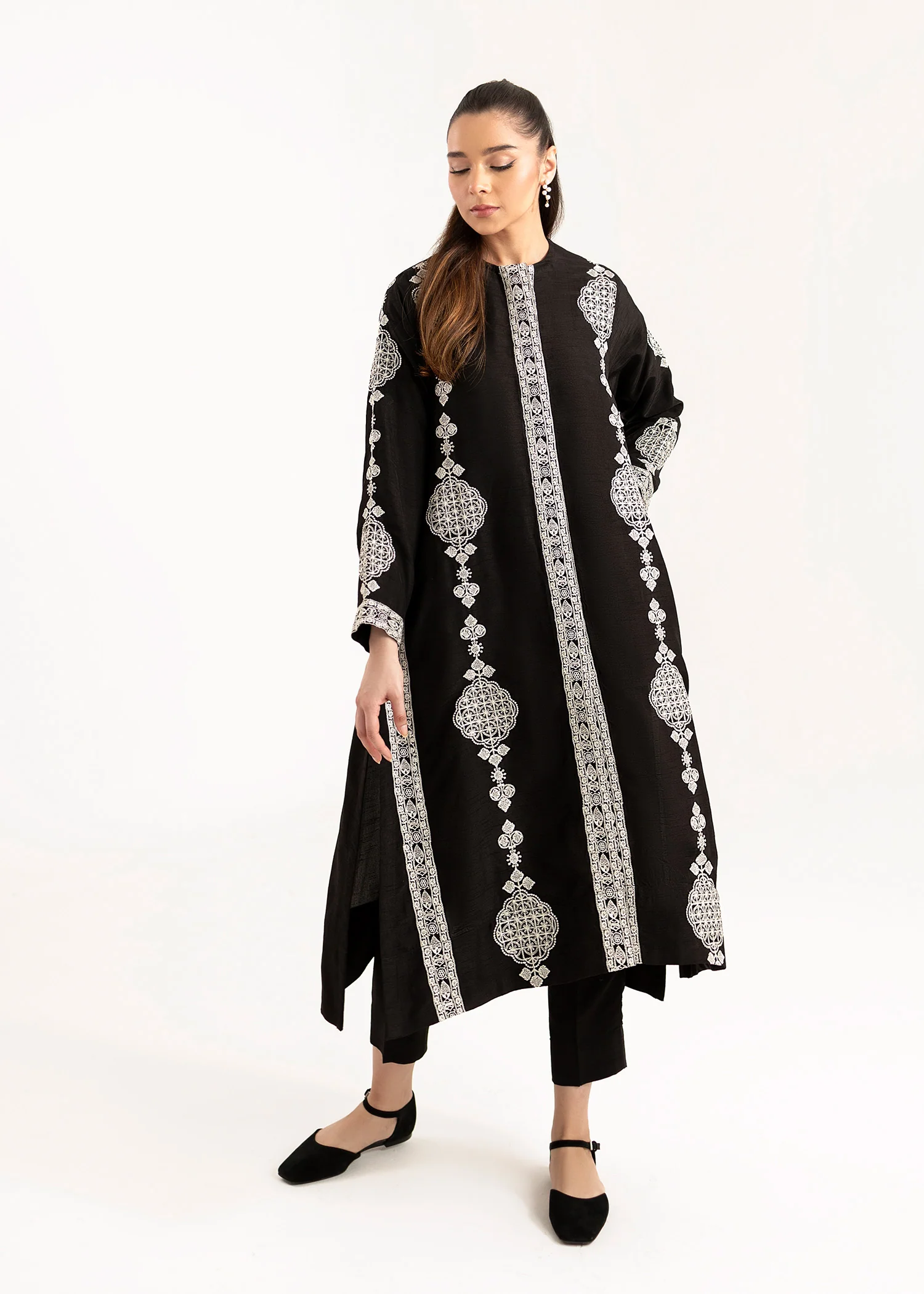Noir Serenity - Ready To Ship - Image 8