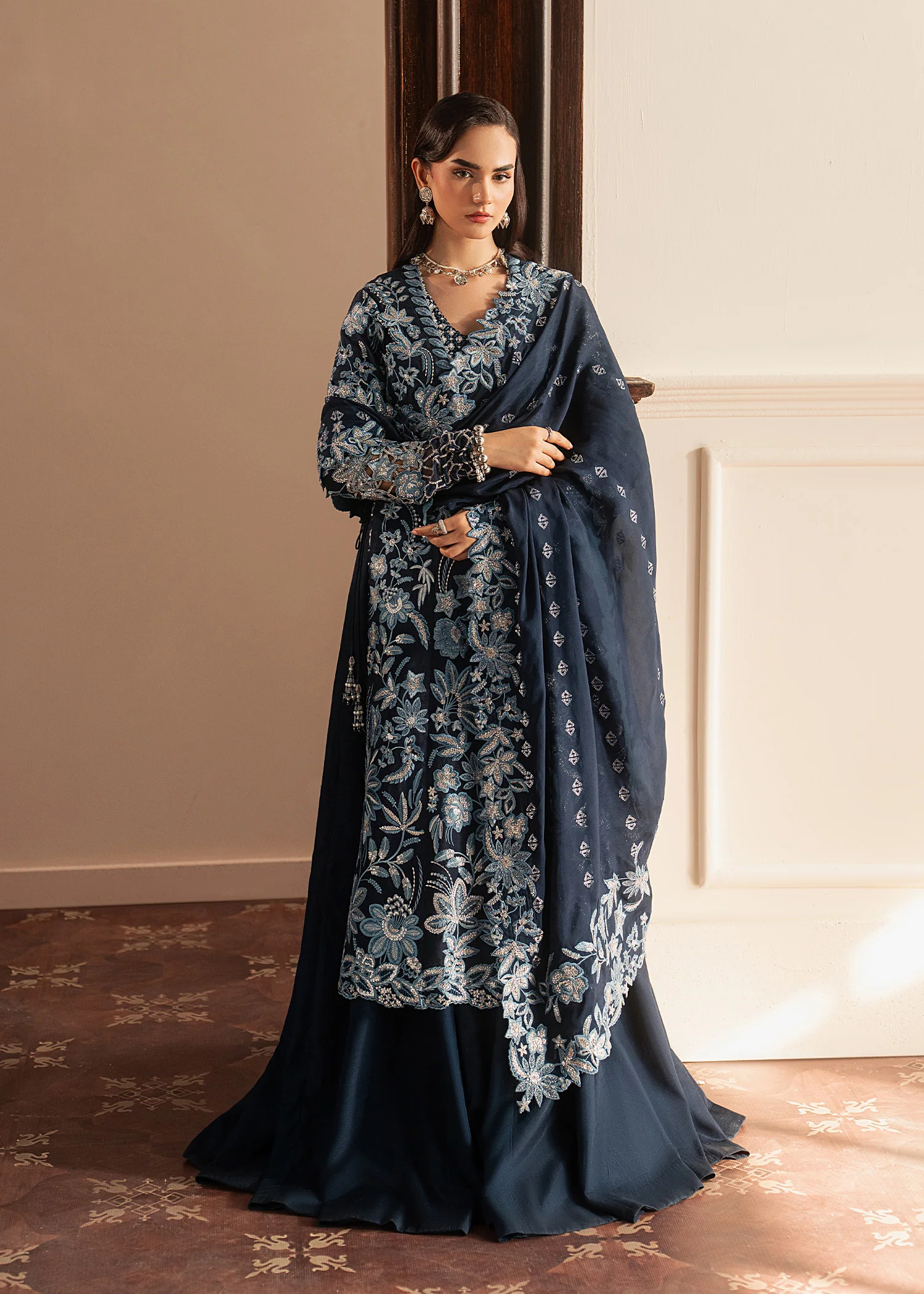 Noor Bleu - Image 3
