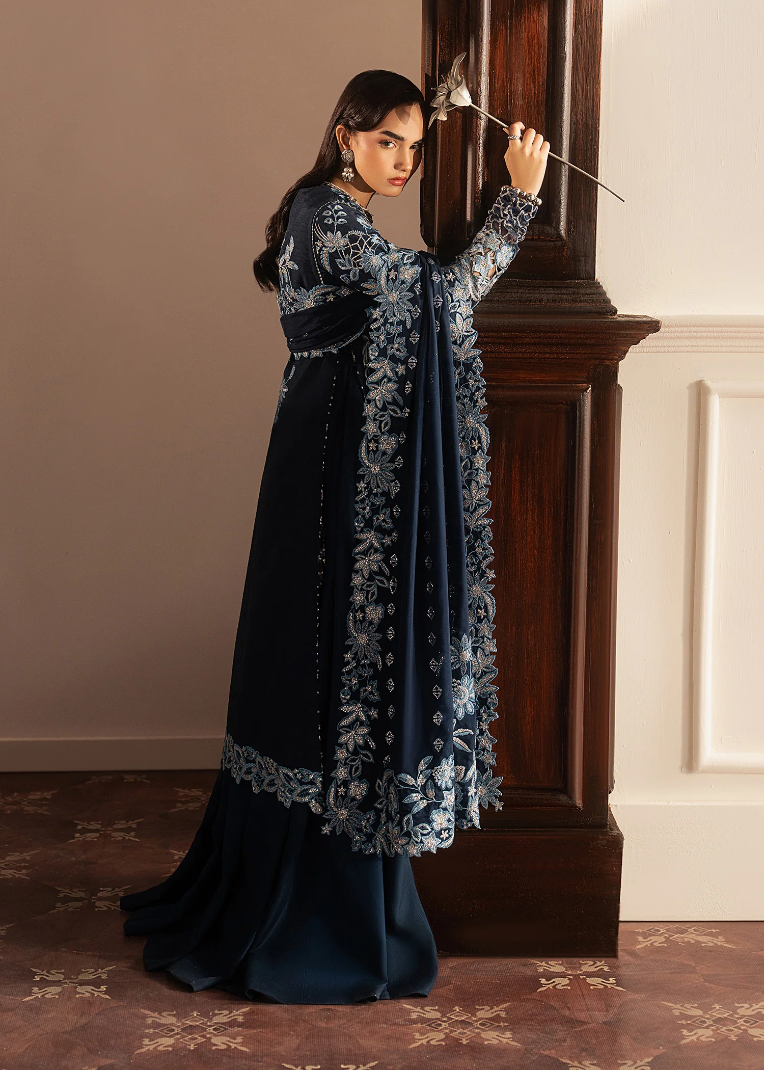 Noor Bleu - Image 8