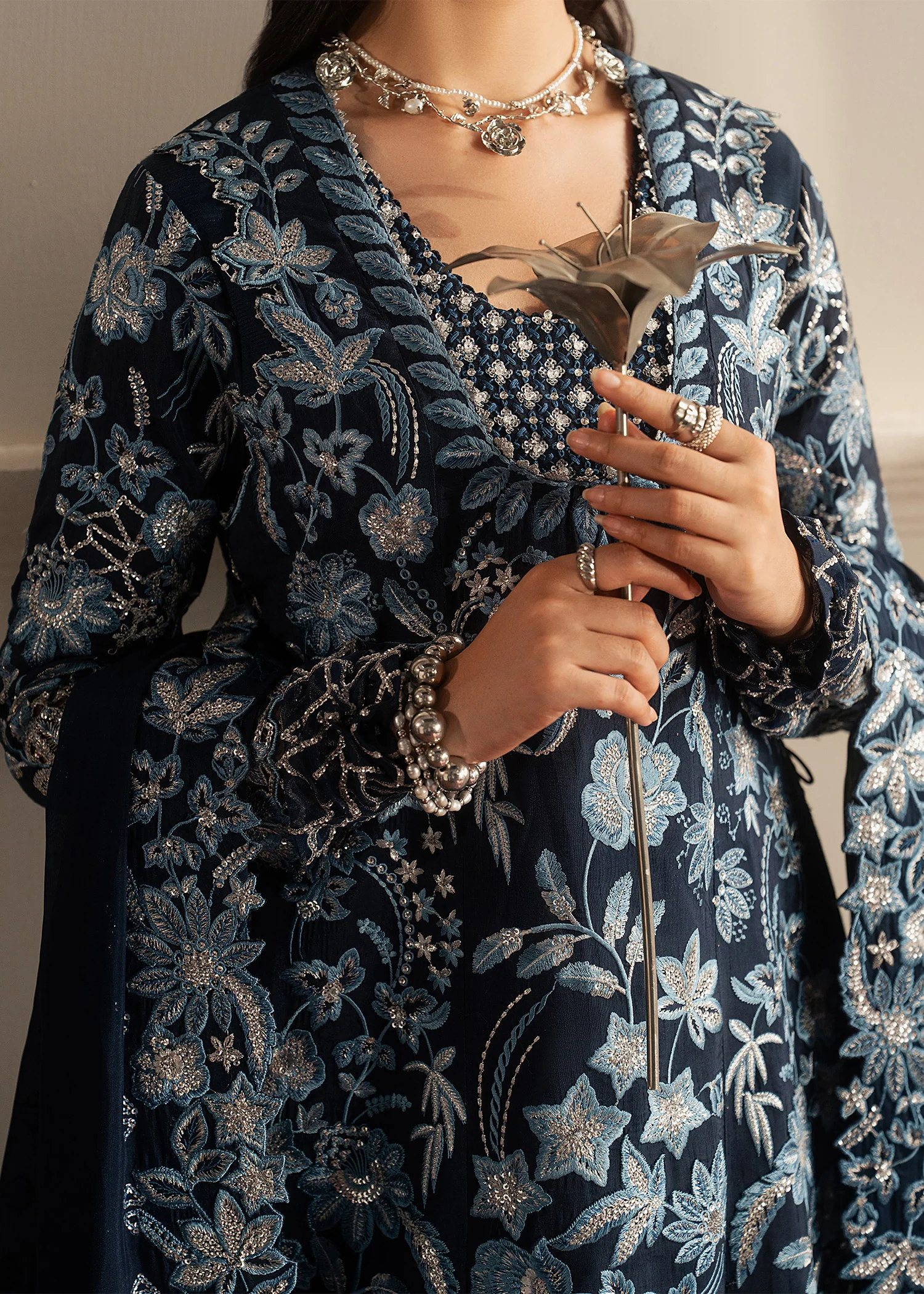 Noor Bleu - Image 9