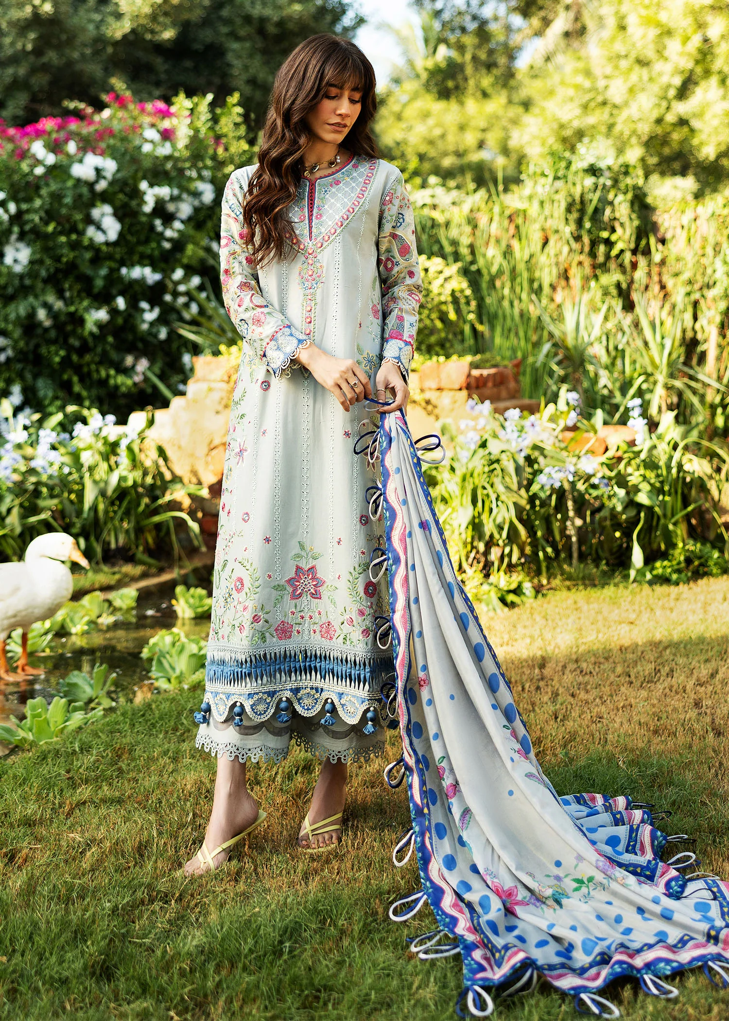 PAISLEY GARDEN - Image 7
