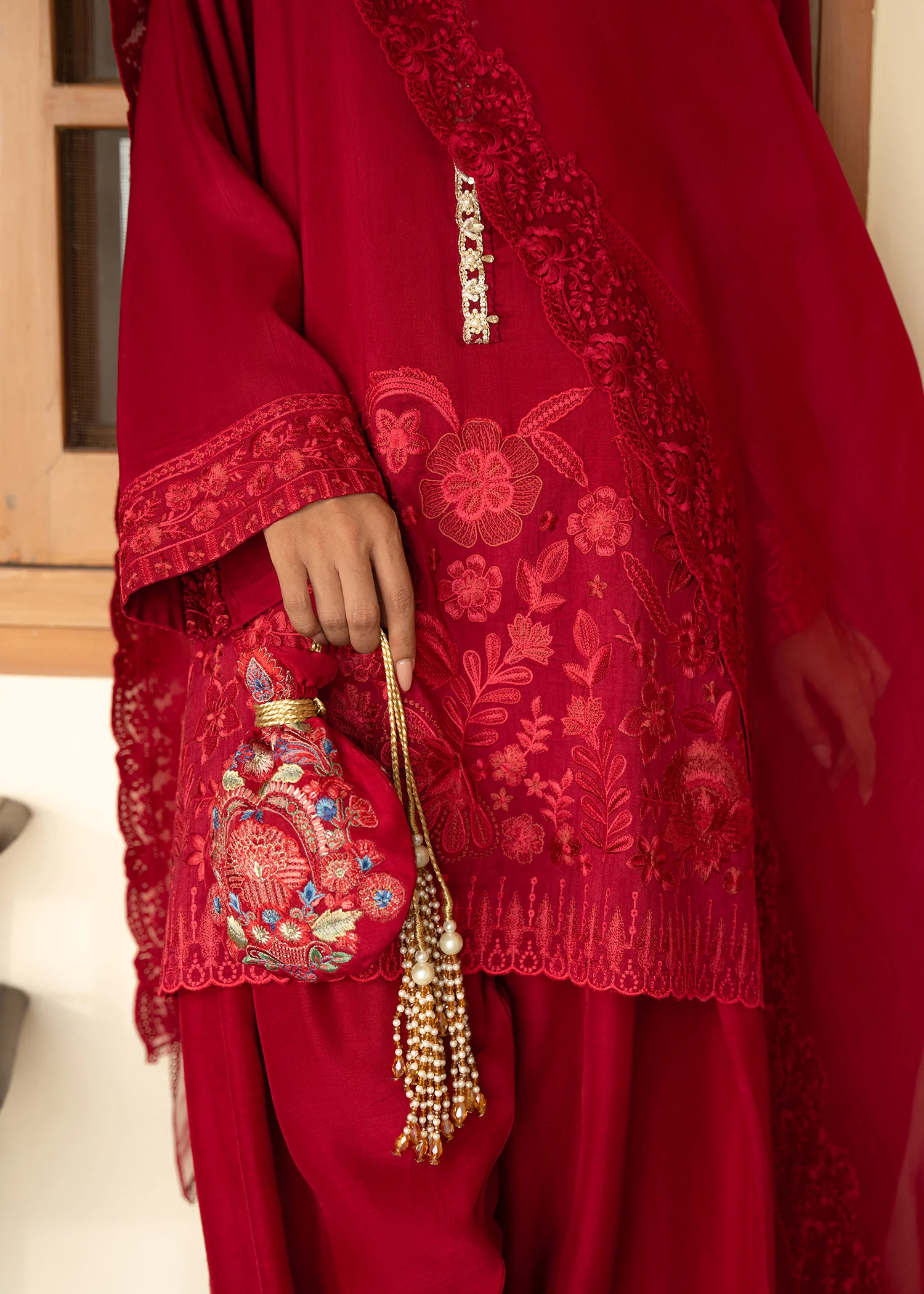 Red Chillies - Image 6