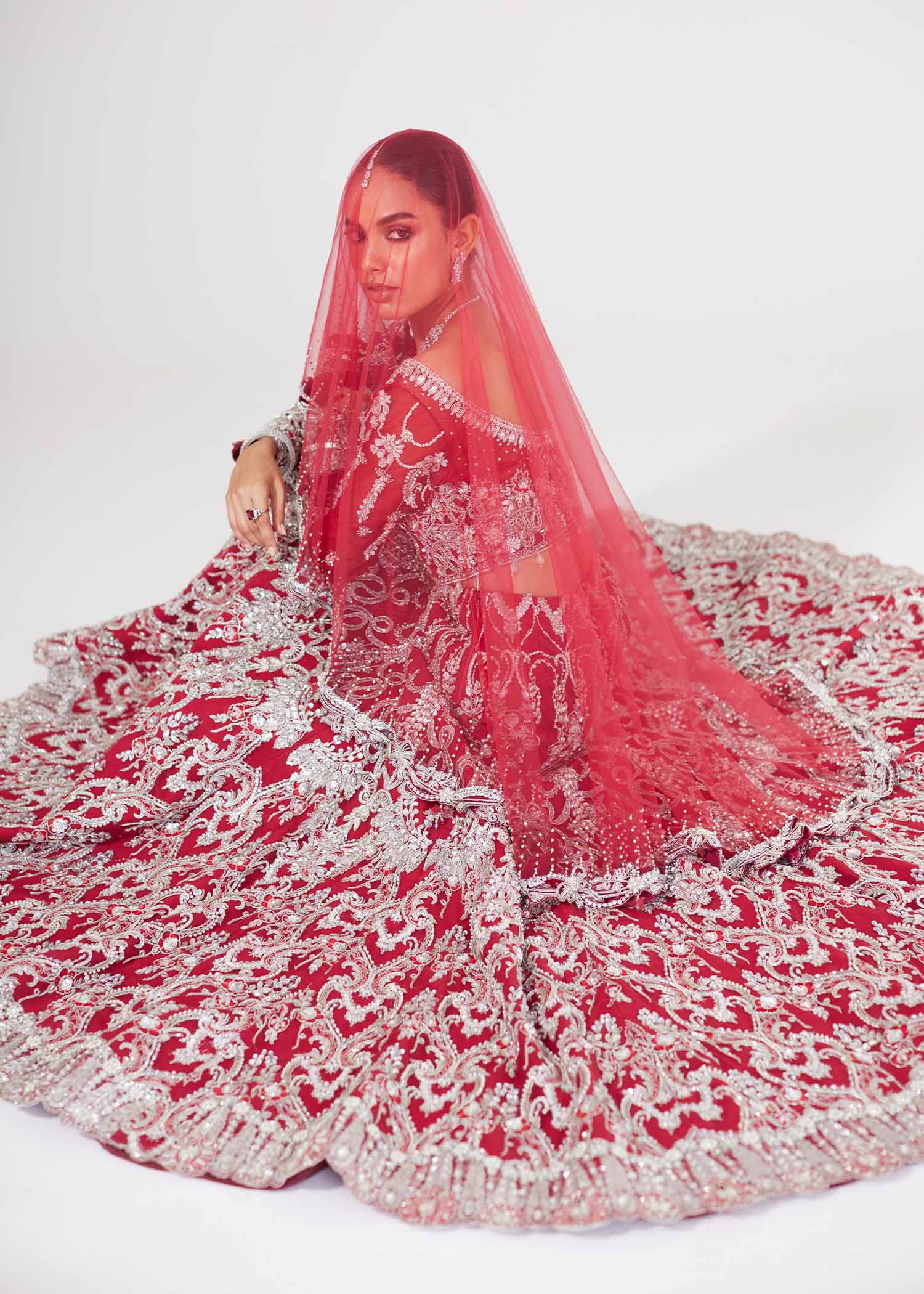 Scarlet Siren - Image 3