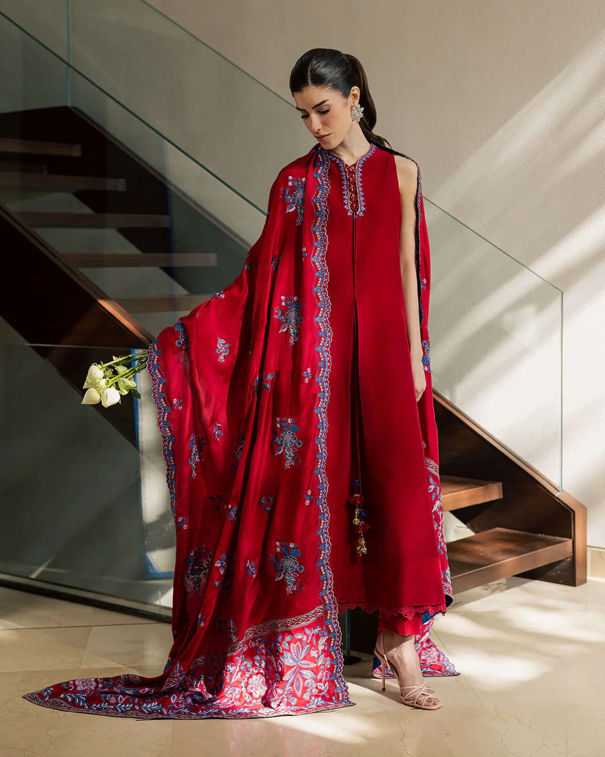 Whip Red - Image 11