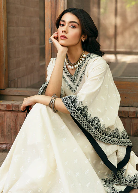 White Pearl - Image 3