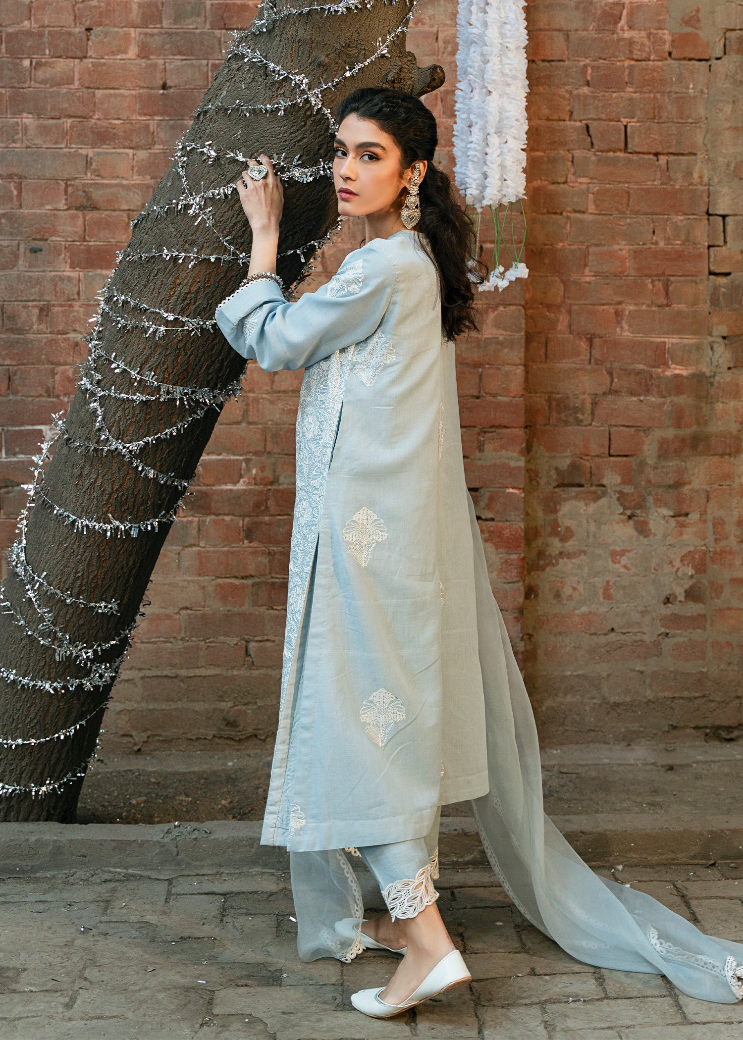 Zaar - Image 2