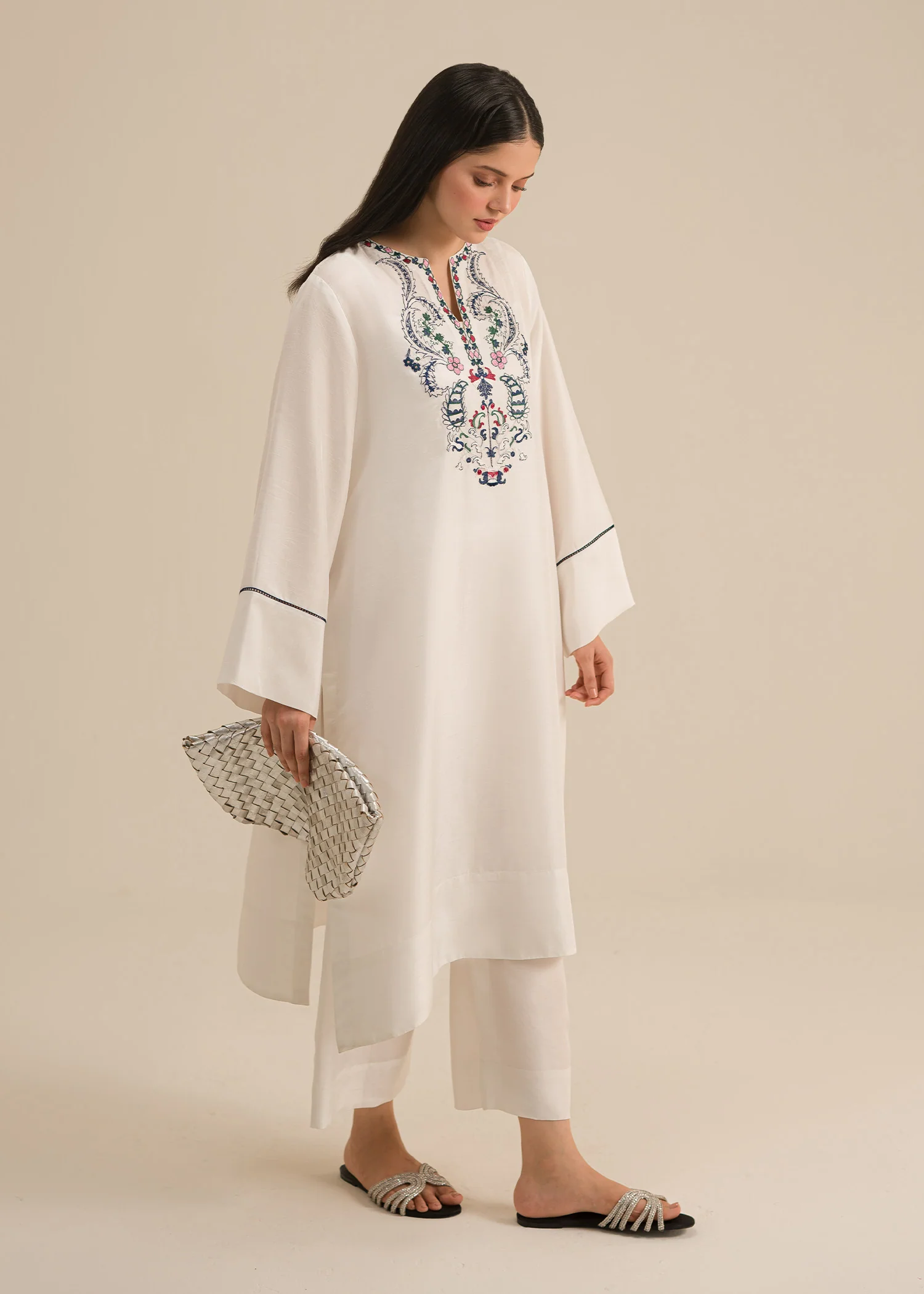 Zoya - Image 2